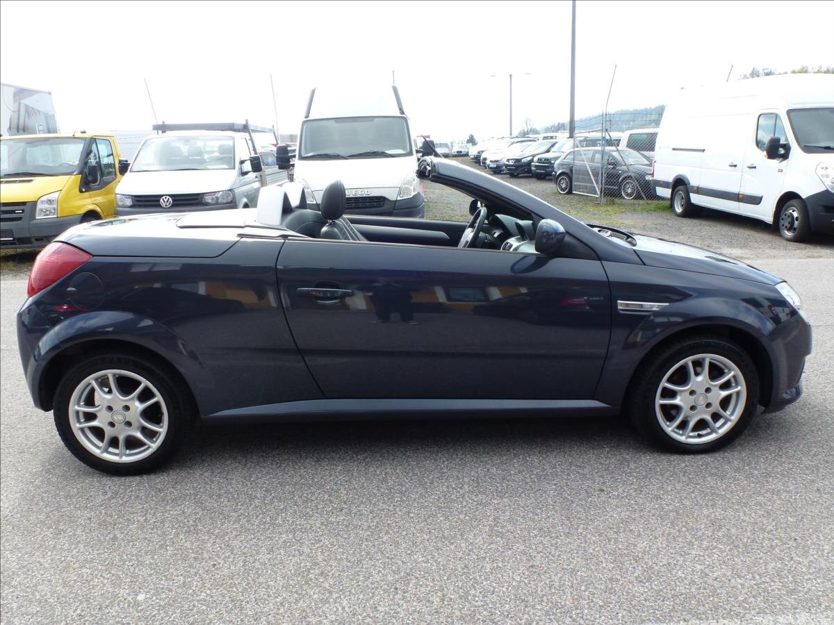 Opel Tigra Kabriolet 1,4 l 66 kw