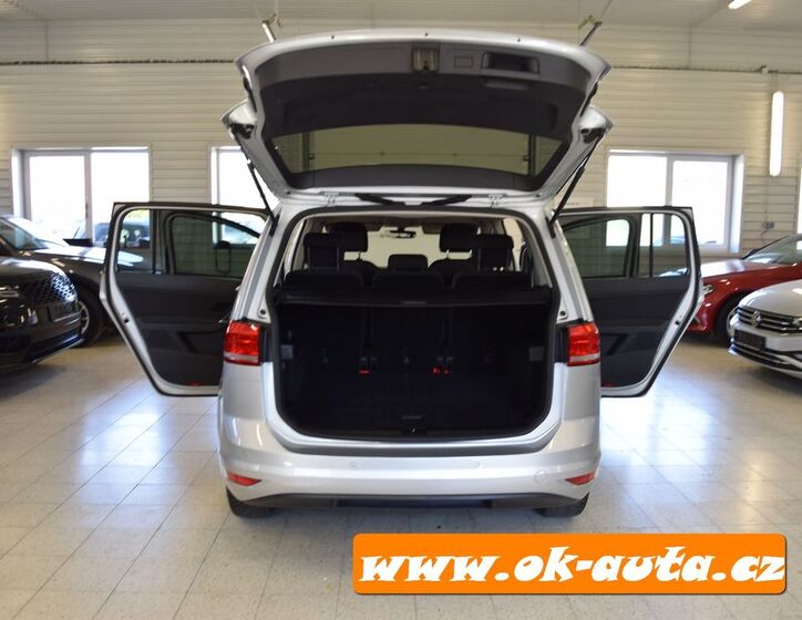 Volkswagen Touran 18