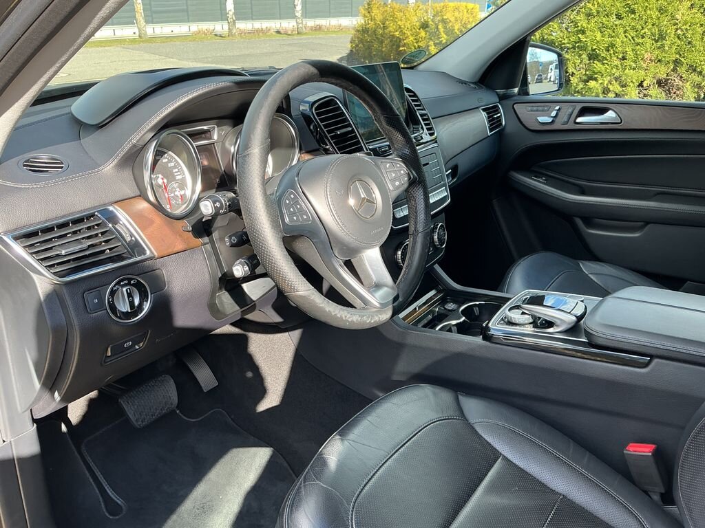 Mercedes-Benz GLS SUV / Terénní 3,0 l 190 kw