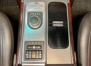 Land Rover Range Rover SUV / Terénní 4,4 l 230 kw