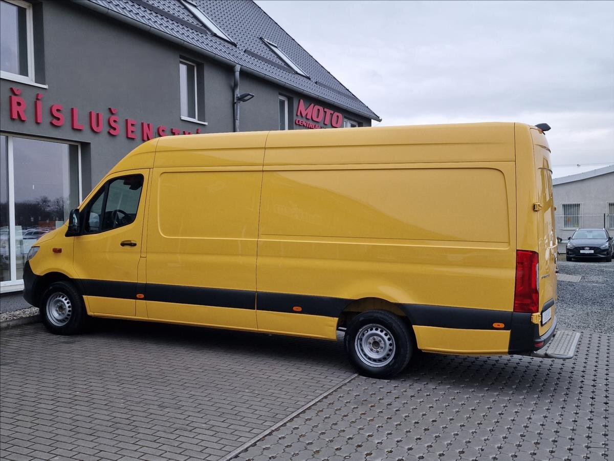 Mercedes-Benz Sprinter Skříň 2,1 l 105 kw