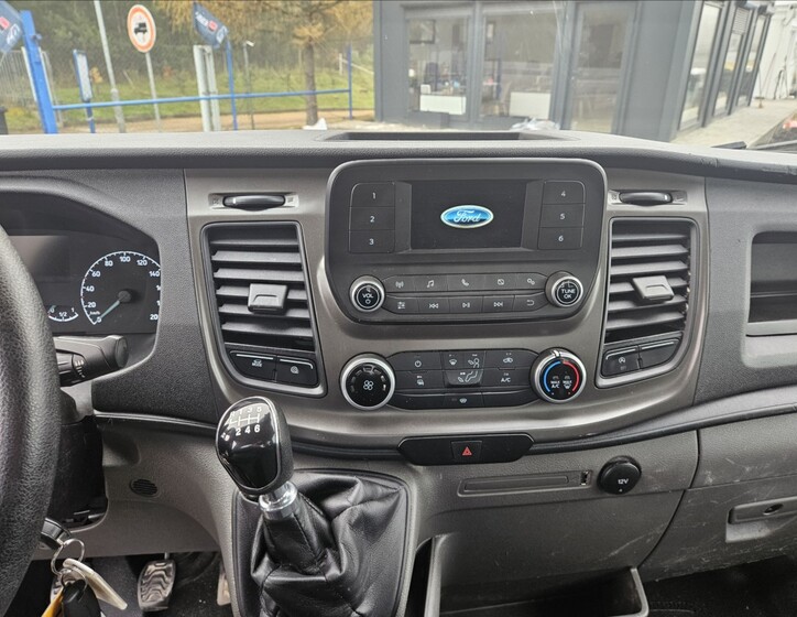Ford Transit 10