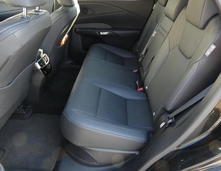 Lexus RX 350h SUV / Terénní 2,5 l 140 kw