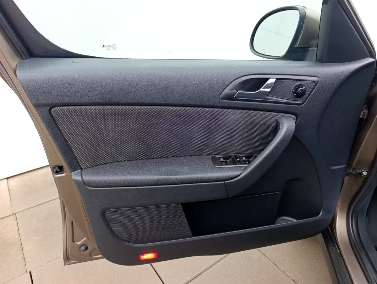 Škoda Yeti SUV / Terénní 1,6 l 77 kw