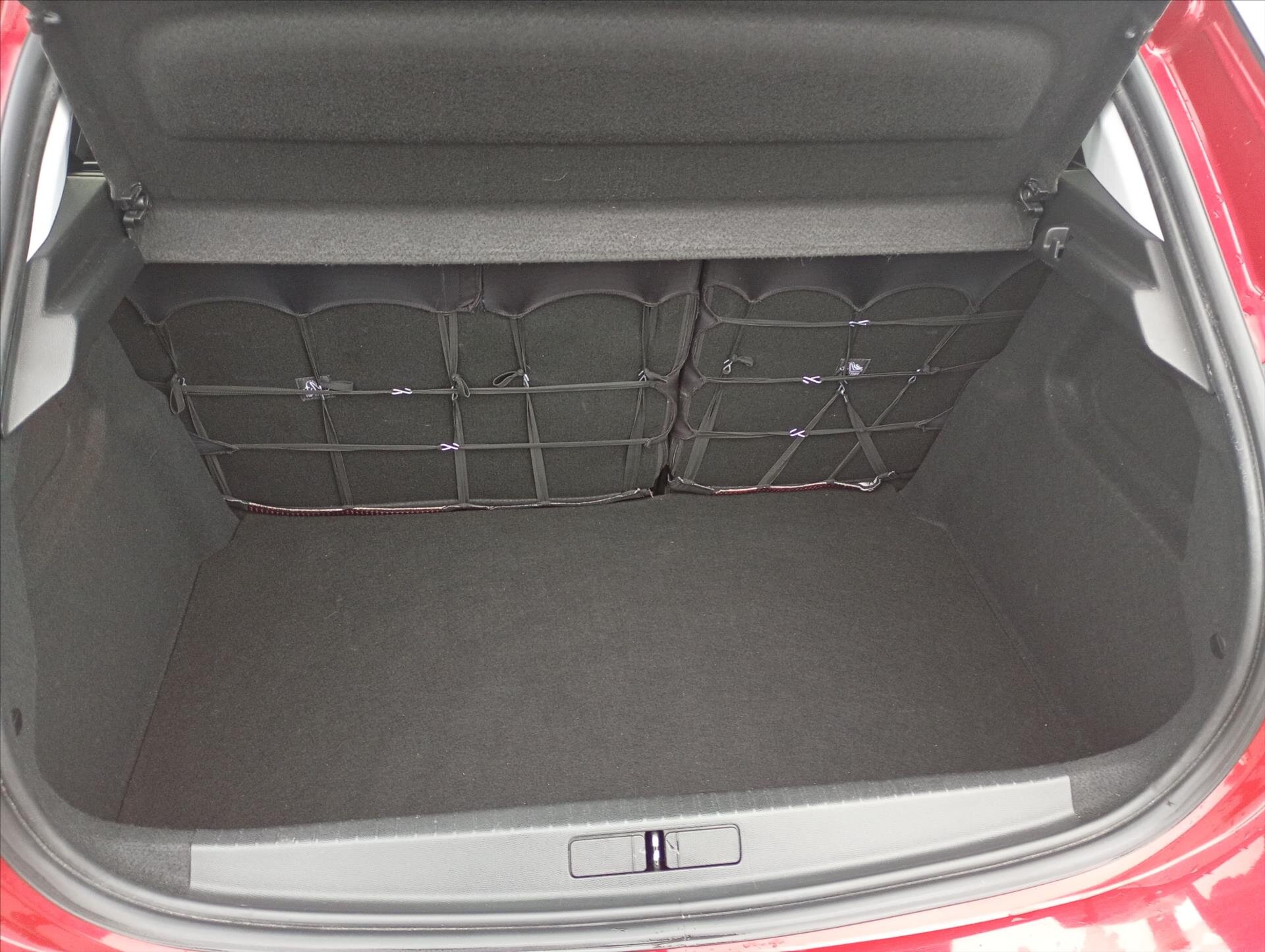 Opel Corsa Hatchback 1,2 l 74 kw