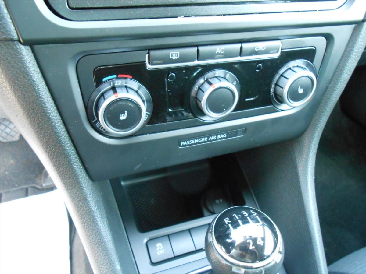 Volkswagen Golf Hatchback 1,6 l 77 kw