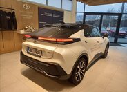 Toyota C-HR SUV 1,8 l 103 kw