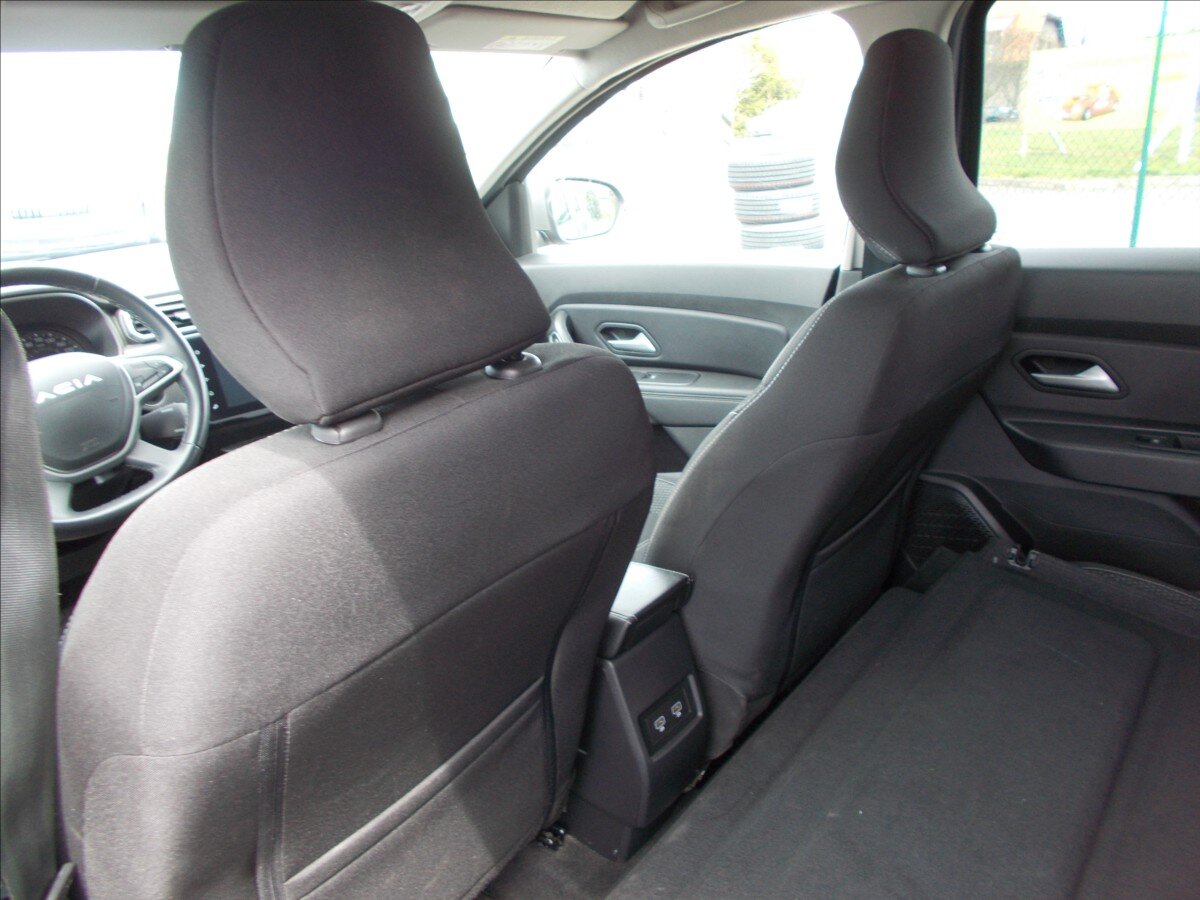 Dacia Duster SUV / Terénní 1,3 l 96 kw