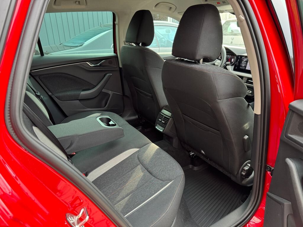 Škoda Kamiq SUV 999,0 85 kw