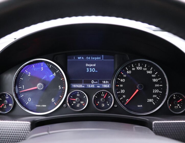 Volkswagen Touareg SUV / Terénní 3,0 l 176 kw