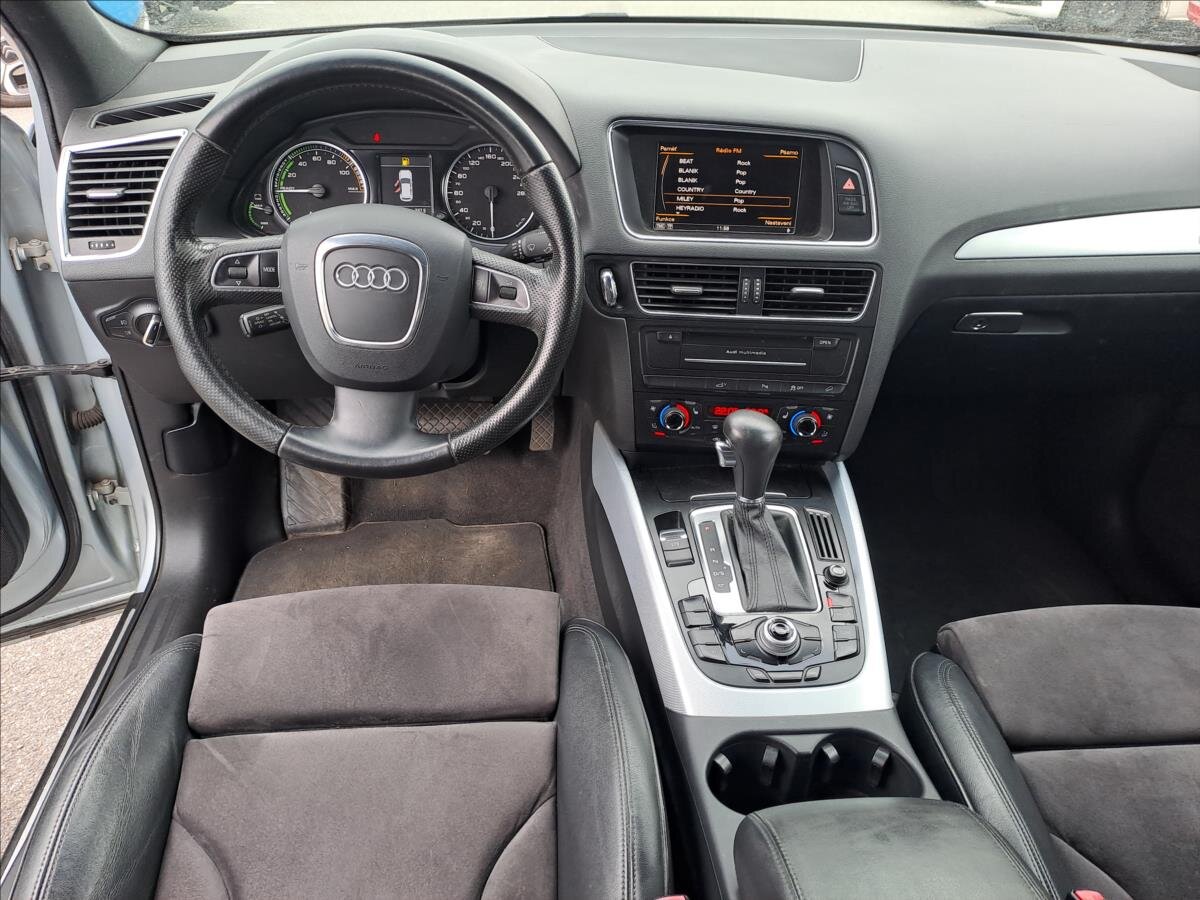 Audi Q5 SUV / Terénní 2,0 l 155 kw