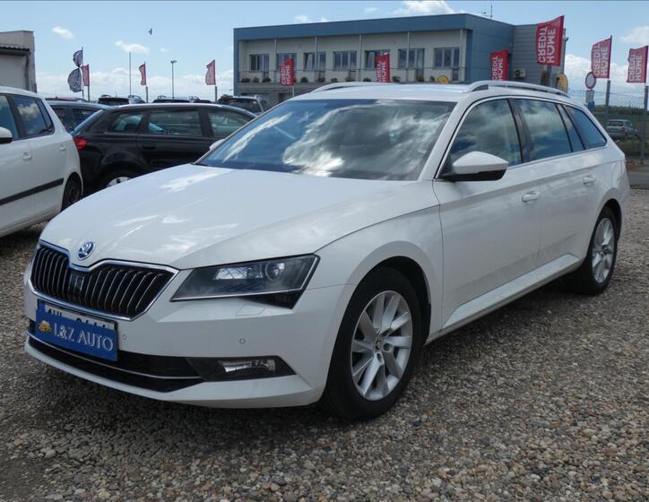 Škoda Superb 1