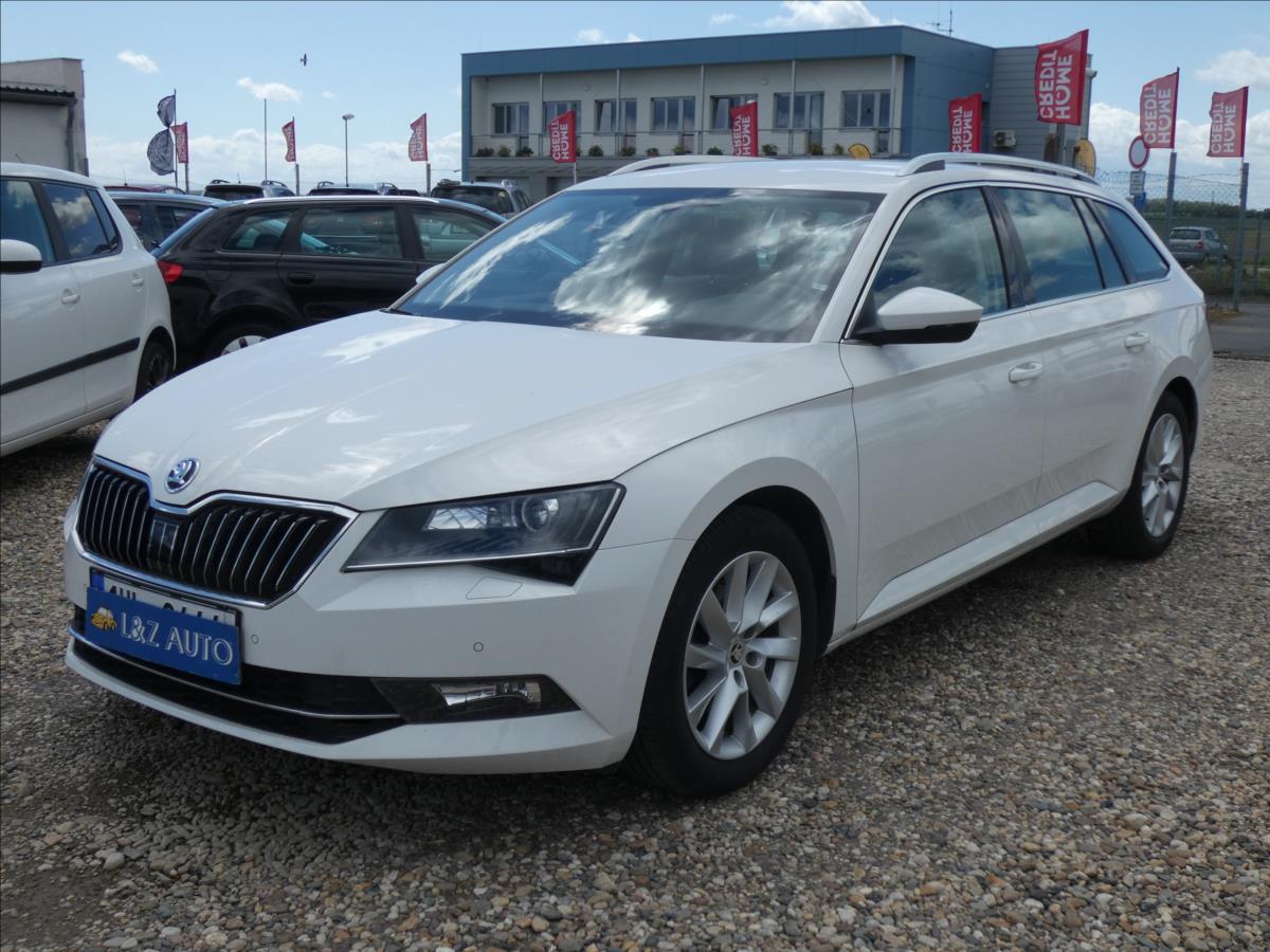 Škoda Superb