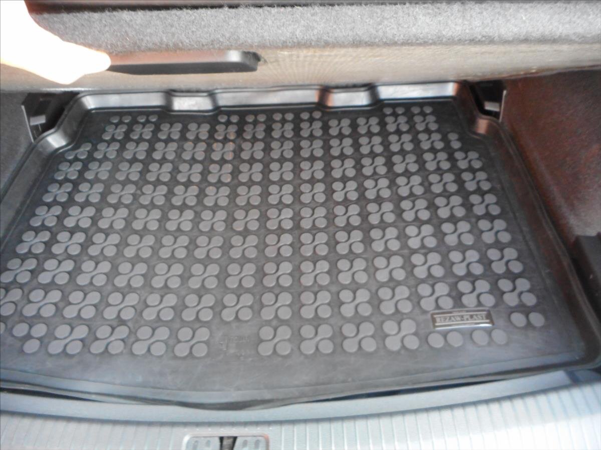 Volkswagen Tiguan SUV 1,5 l 110 kw