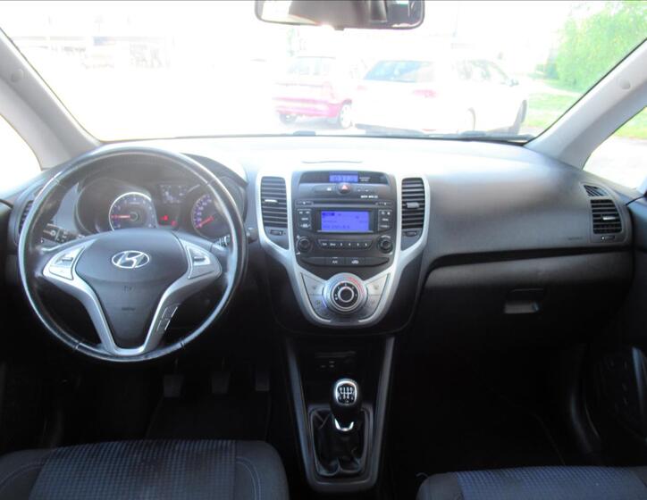 Hyundai ix20 10