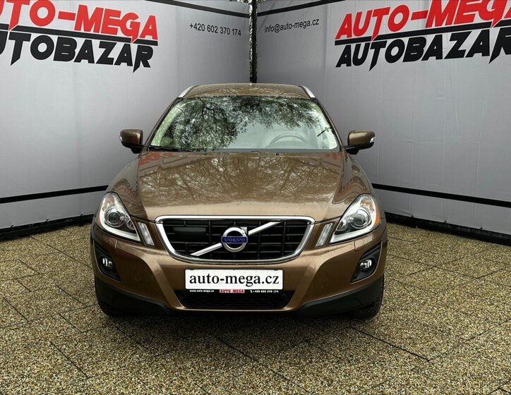Volvo XC60 SUV / Terénní 2,4 l 136 kw