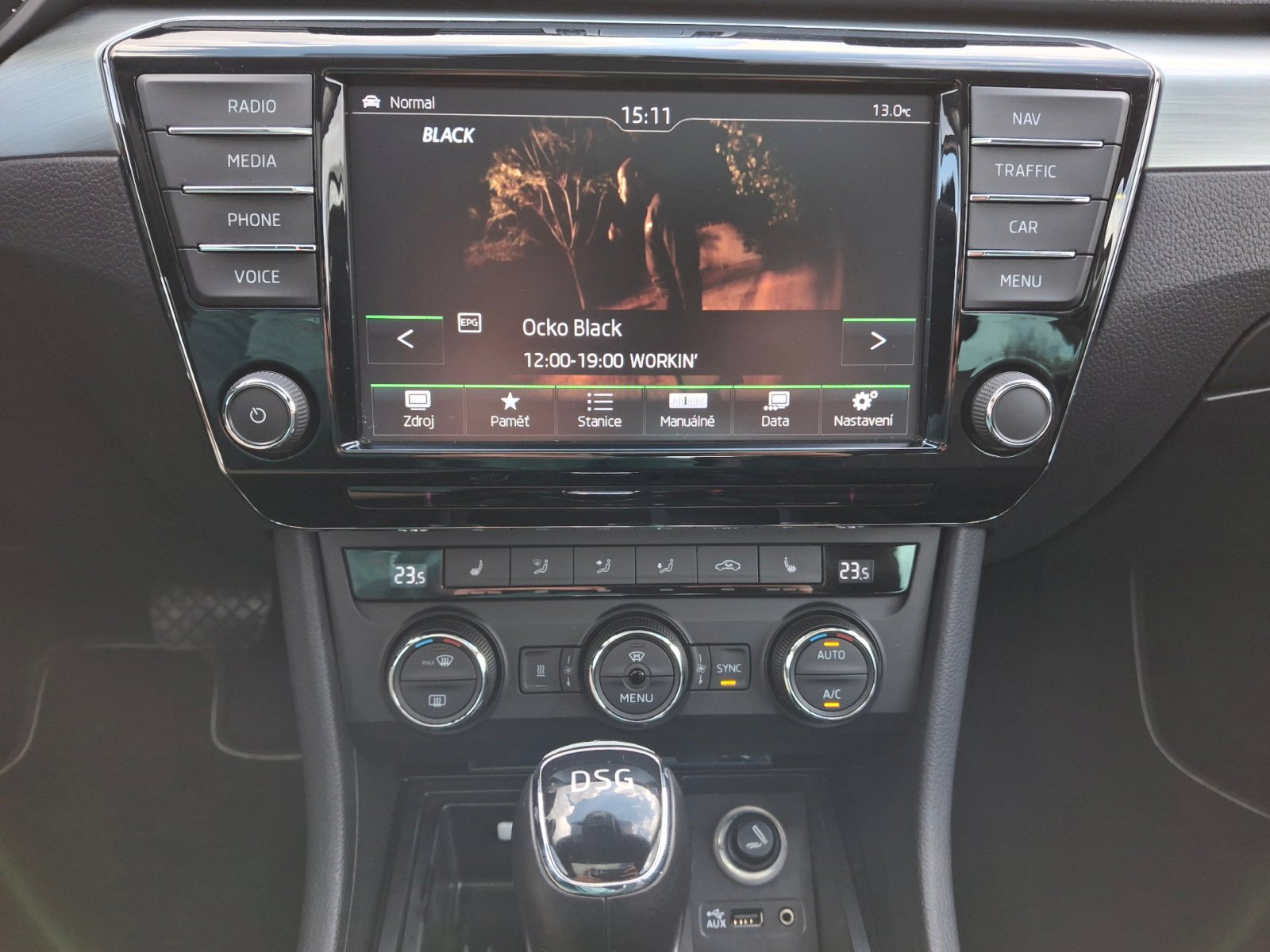 Škoda Superb Sedan / Limuzína 2,0 l 140 kw