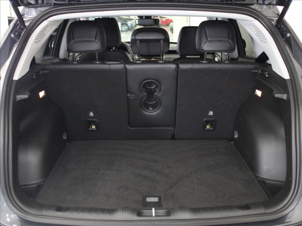 Jeep Compass SUV / Terénní 1,5 l 96 kw