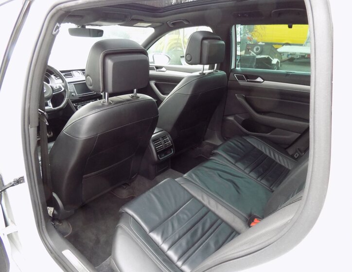 Volkswagen Passat 14