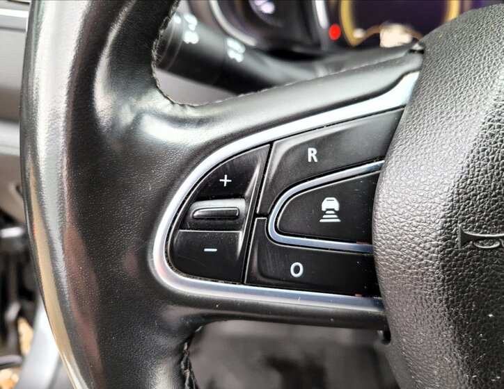 Renault Koleos SUV / Terénní 2,0 l 135 kw