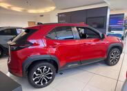 Toyota Yaris Cross 4