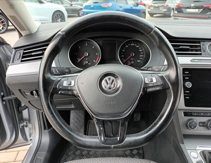 Volkswagen Passat Kombi 2,0 l 110 kw