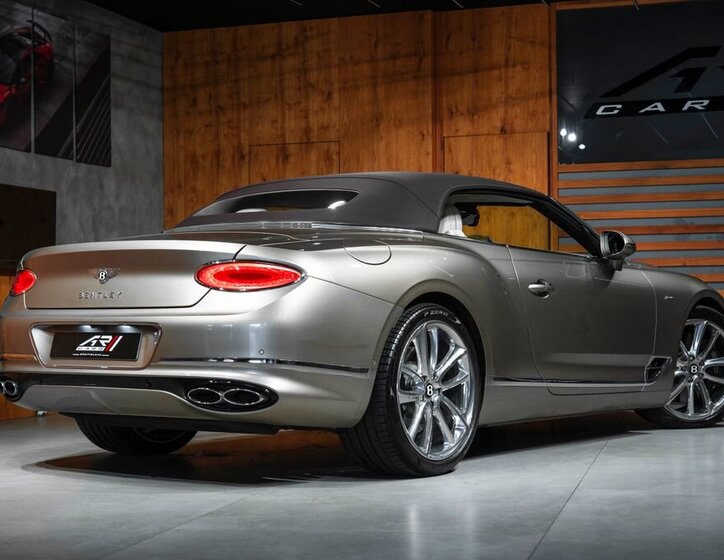 Bentley Continental GTC 24