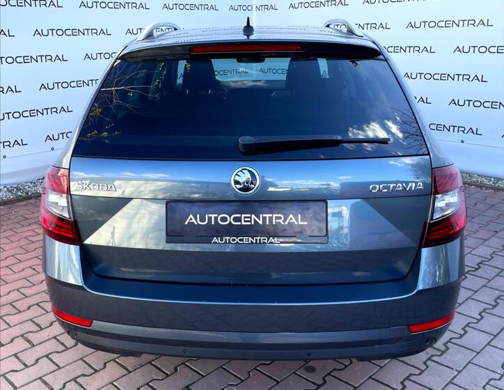 Škoda Octavia 6