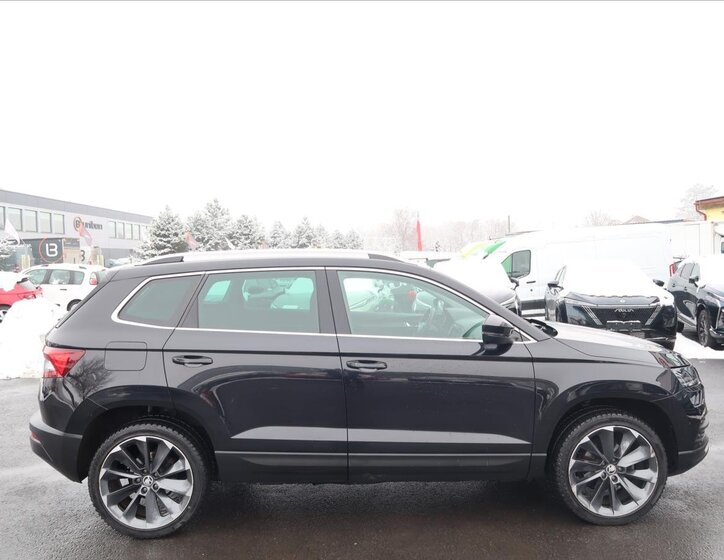 Škoda Karoq SUV 1,6 l 85 kw
