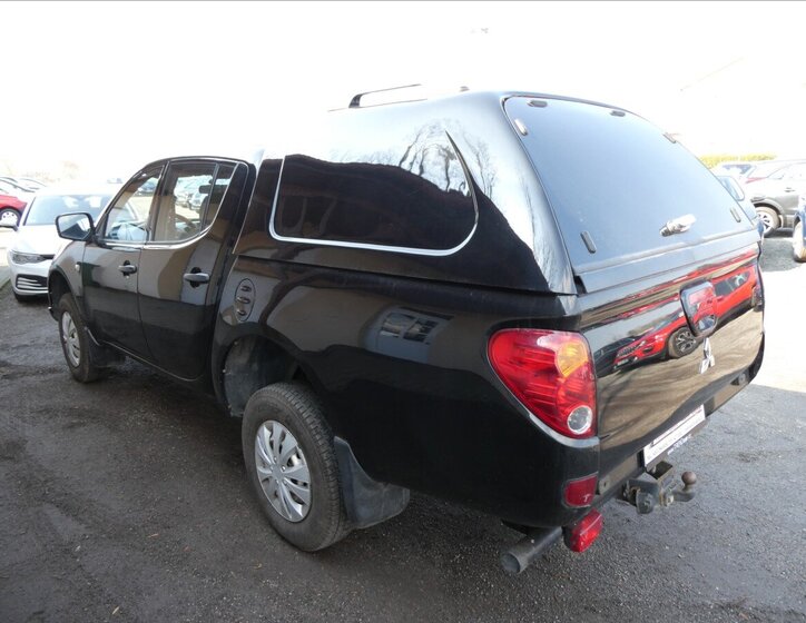 Mitsubishi L200 Pick-up 2,5 l 100 kw