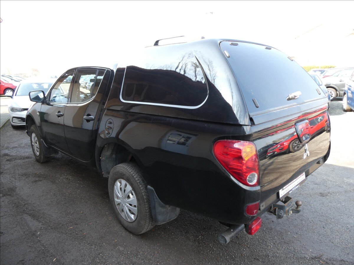 Mitsubishi L200 Pick-up 2,5 l 100 kw