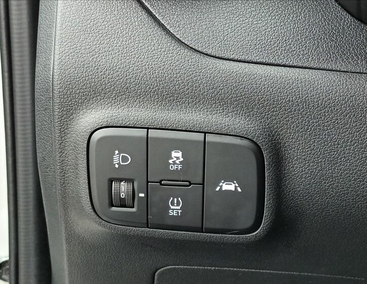 Hyundai i10 Hatchback 998,0 49 kw