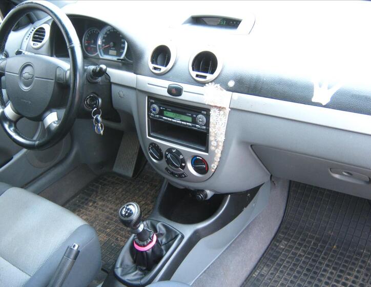 Chevrolet Lacetti 15