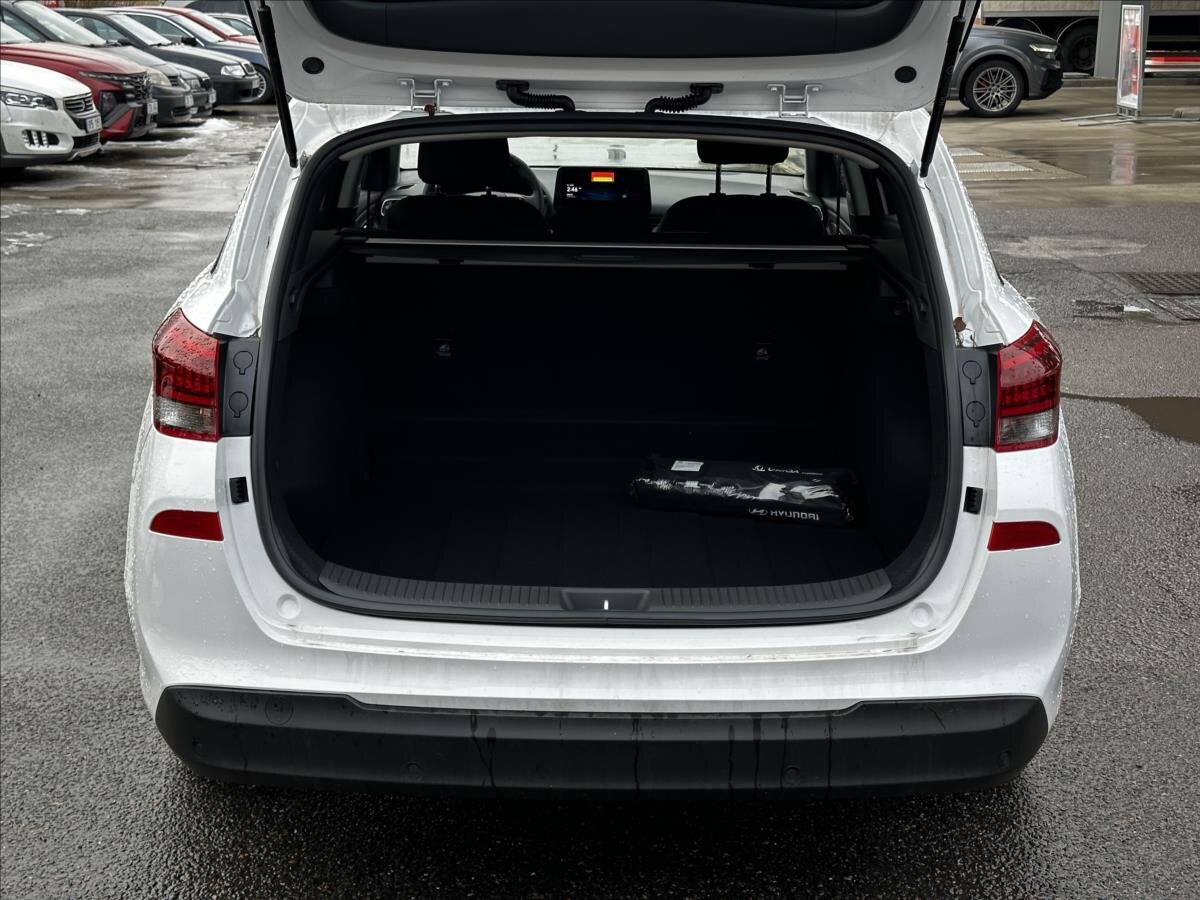 Hyundai i30 Kombi 1,5 l 70 kw