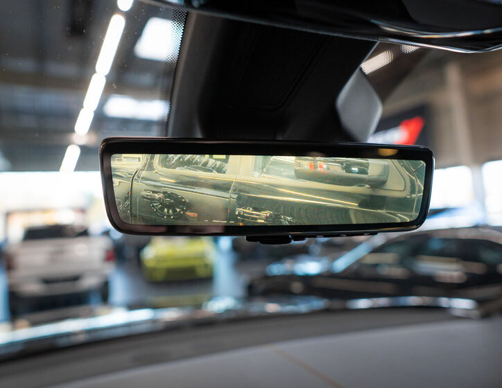 Jeep Grand Wagoneer SUV 6,4 l 351 kw