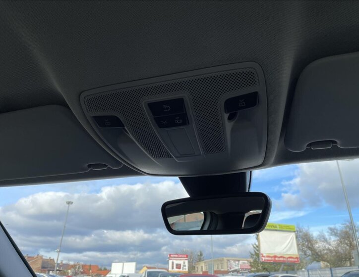 Mercedes-Benz GLA 30