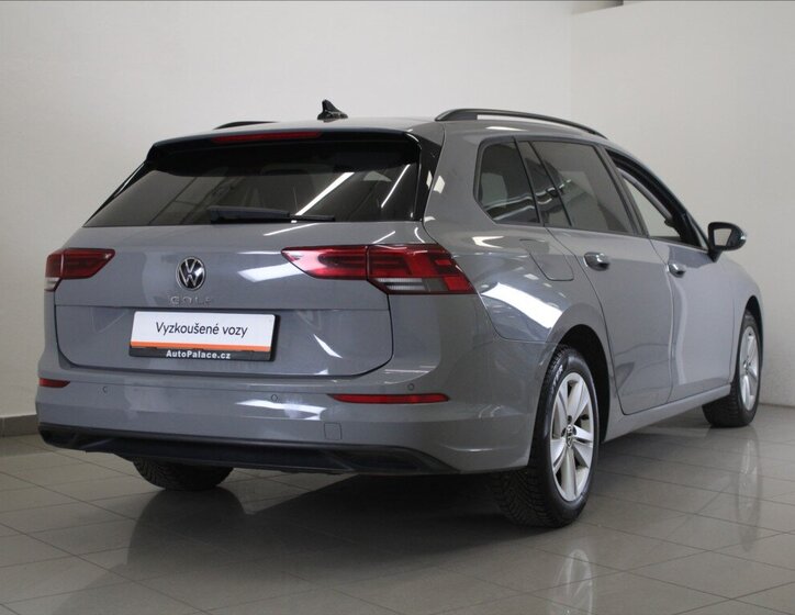 Volkswagen Golf Kombi 1,5 l 96 kw