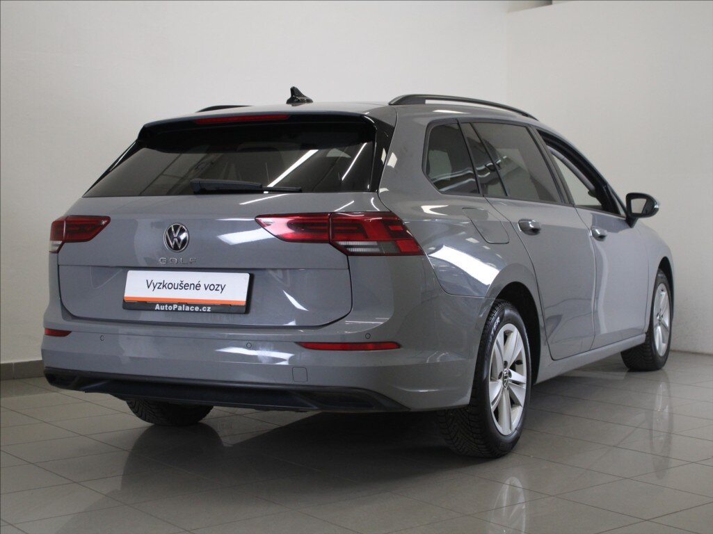 Volkswagen Golf Kombi 1,5 l 96 kw