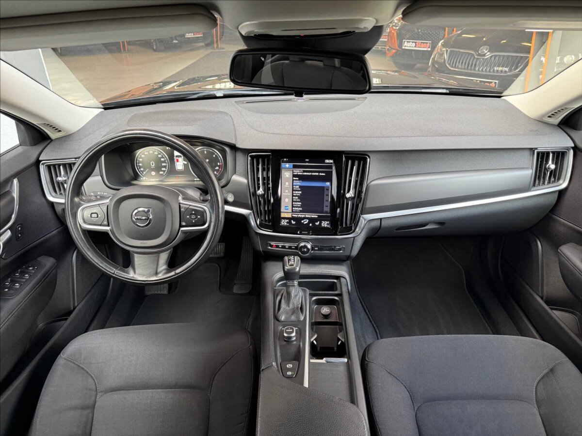 Volvo V90 Kombi 2,0 l 110 kw