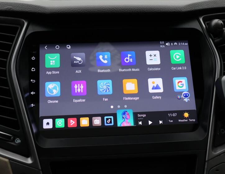 Hyundai Grand Santa Fe 24