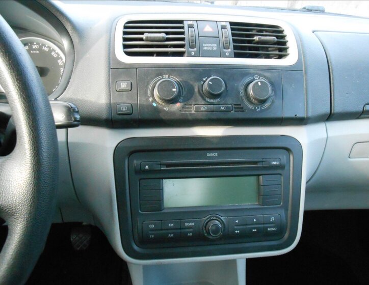 Škoda Roomster Kombi 1,4 l 63 kw