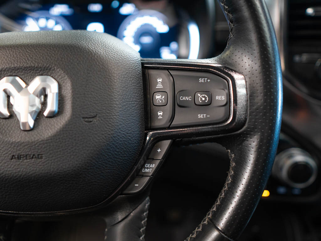 Dodge RAM Pick-up 6,4 l 306 kw