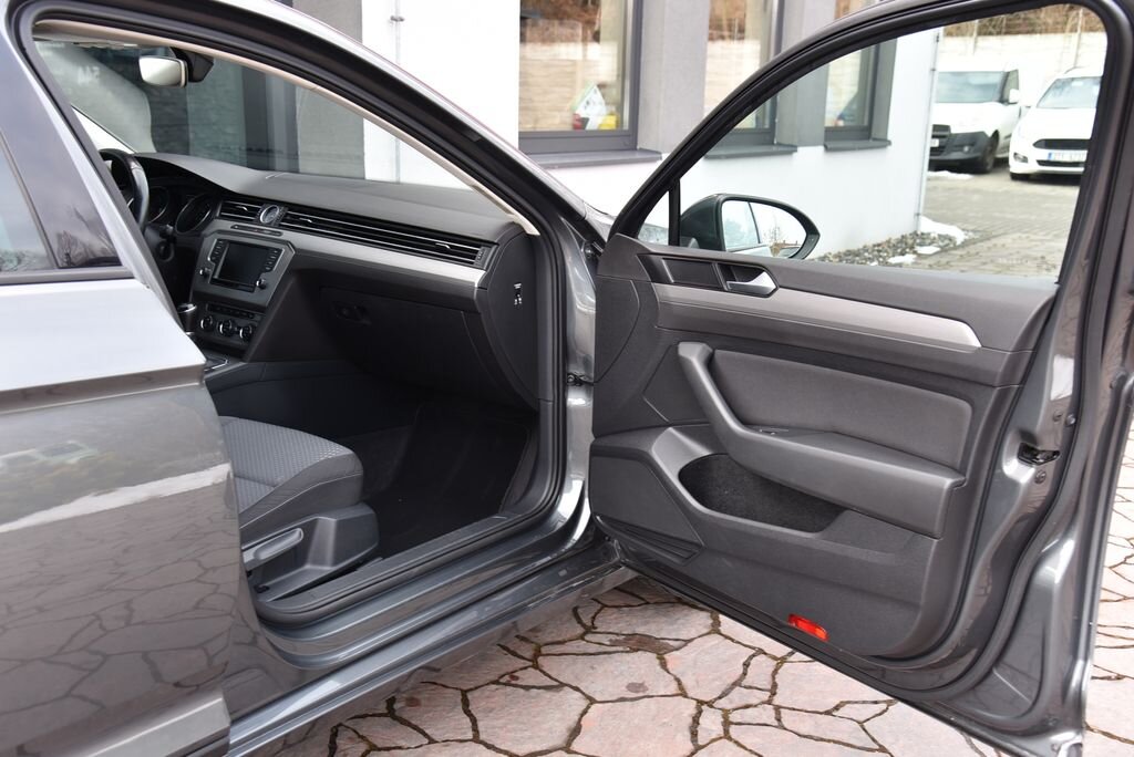 Volkswagen Passat Kombi 2,0 l 110 kw