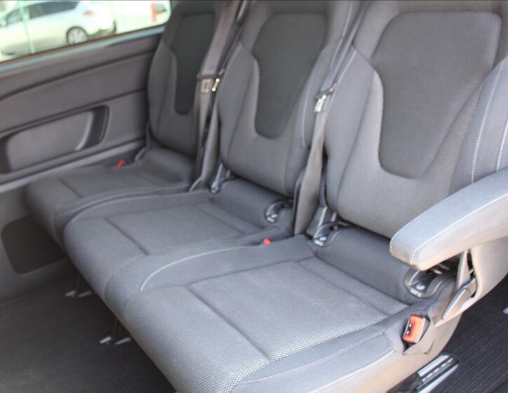 Mercedes-Benz Třídy V Kombi 2,1 l 140 kw