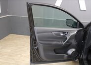 Nissan Qashqai SUV / Terénní 1,6 l 96 kw