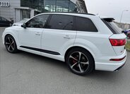 Audi SQ7 SUV / Terénní 4,0 l 320 kw