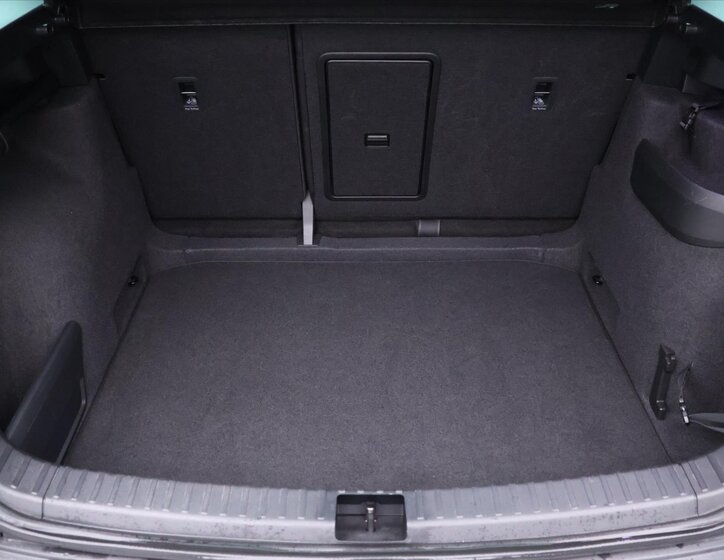 Škoda Karoq SUV / Terénní 999,0 81 kw