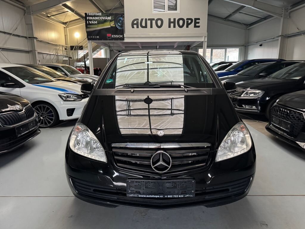 Mercedes-Benz Třídy A Hatchback 2,0 l 80 kw