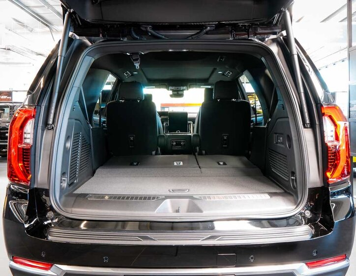 GMC Yukon SUV 6,2 l 313 kw