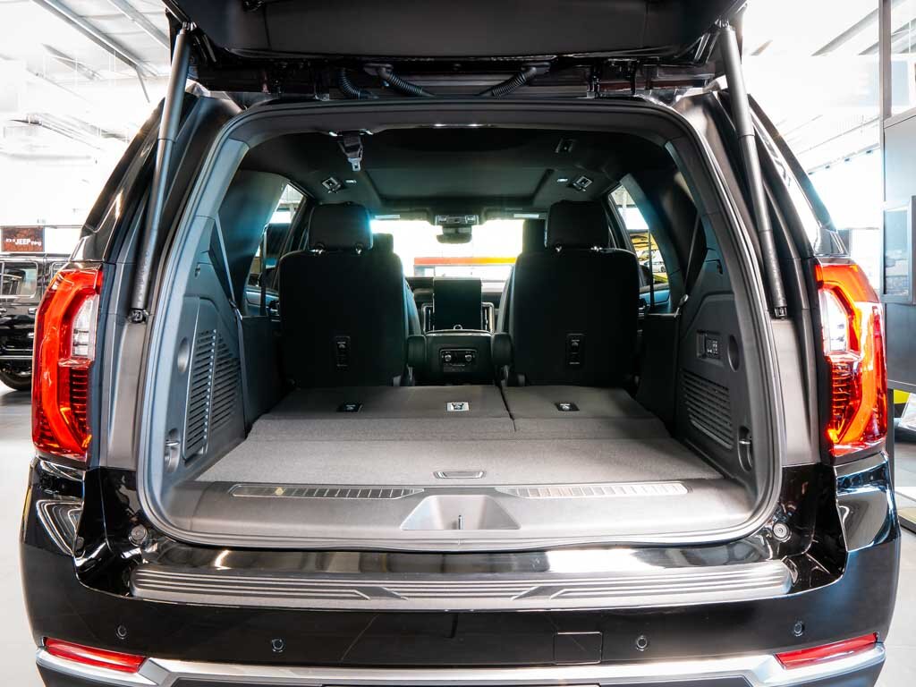 GMC Yukon SUV 6,2 l 313 kw